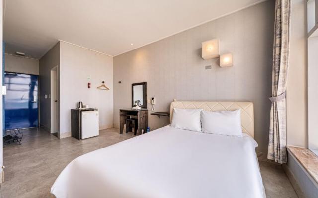 Hotel White House Jeju Exterior photo